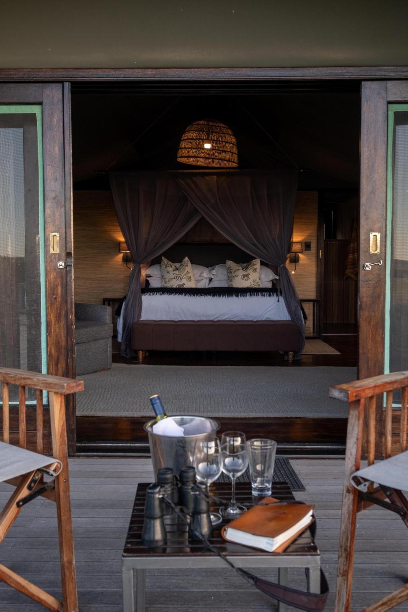 HillsNek Safari Camp – Amakhala Doğa Koruma Alanı Dış mekan fotoğraf