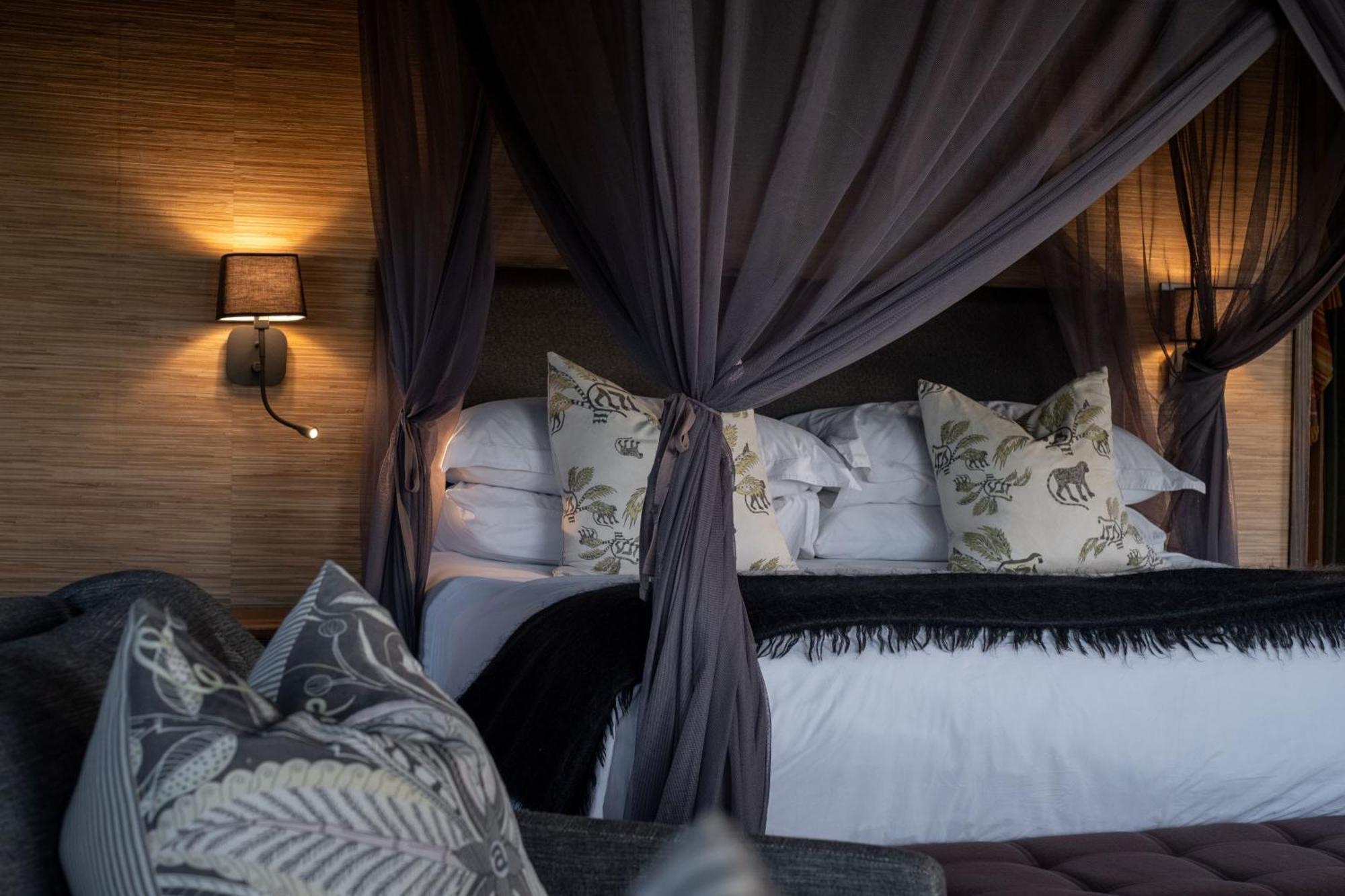 HillsNek Safari Camp – Amakhala Doğa Koruma Alanı Dış mekan fotoğraf