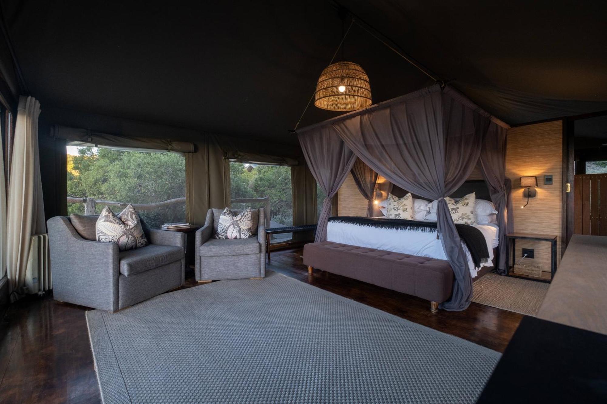 HillsNek Safari Camp – Amakhala Doğa Koruma Alanı Dış mekan fotoğraf